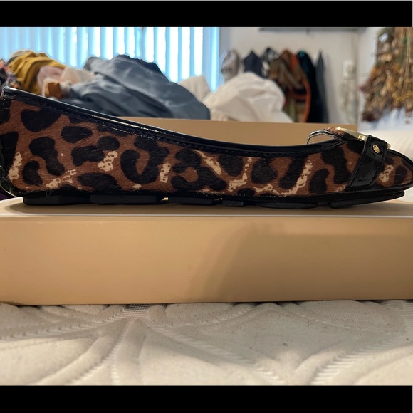 Michael Kors calf hair cheetah print flats size 7 - Picture 3 of 6